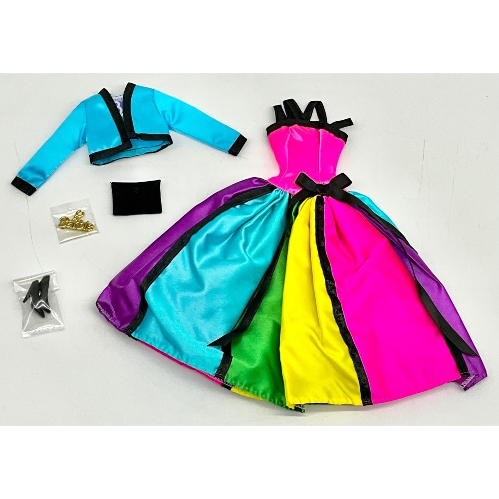 1994 Barbie Haute Couture-European 12168 Asst. 12169 (As shown)
